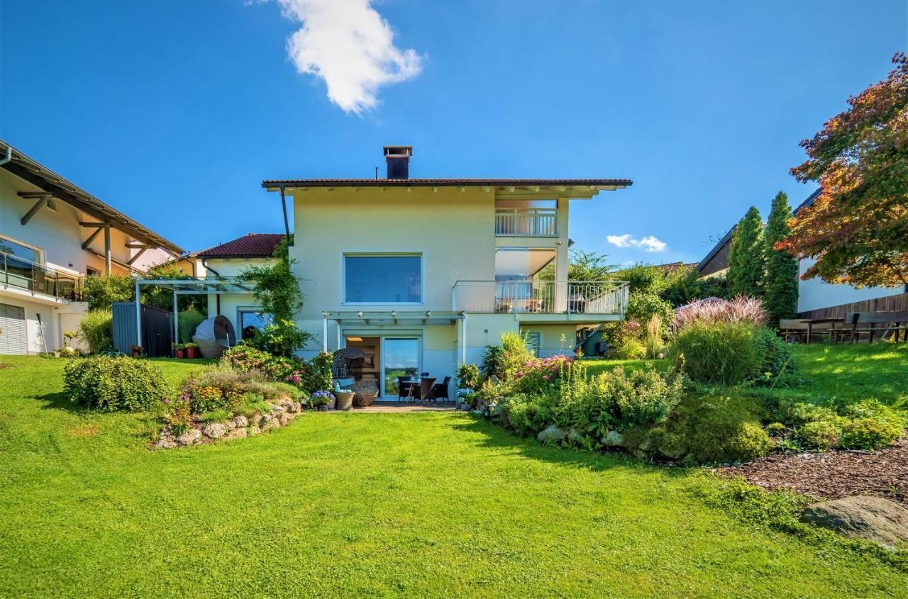 Haus Am Weinberg II Διαμέρισμα Seekirchen am Wallersee Εξωτερικό φωτογραφία