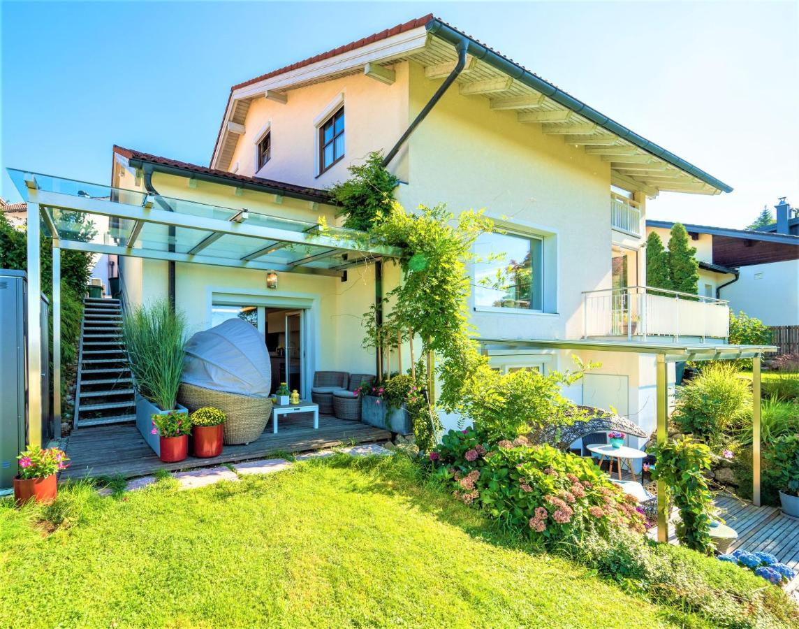 Haus Am Weinberg II Διαμέρισμα Seekirchen am Wallersee Εξωτερικό φωτογραφία