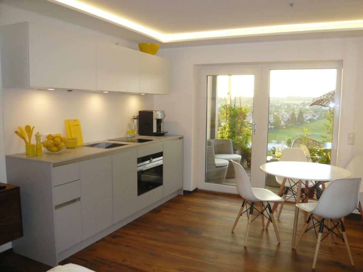 Haus Am Weinberg II Διαμέρισμα Seekirchen am Wallersee Εξωτερικό φωτογραφία